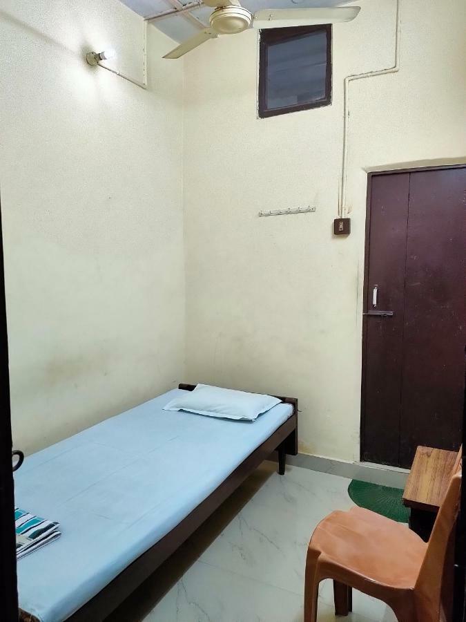 Chandrupal Lodging Γουβαχάτι Εξωτερικό φωτογραφία
